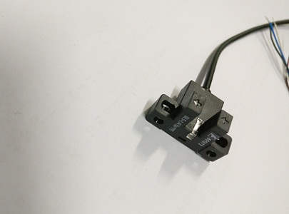 電渦流傳感器有什么缺點(diǎn),與電渦流式傳感器有什么不同?