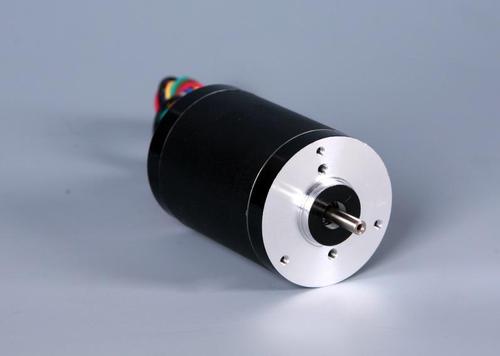 無刷直流電動機優(yōu)勢為何大于缺點?